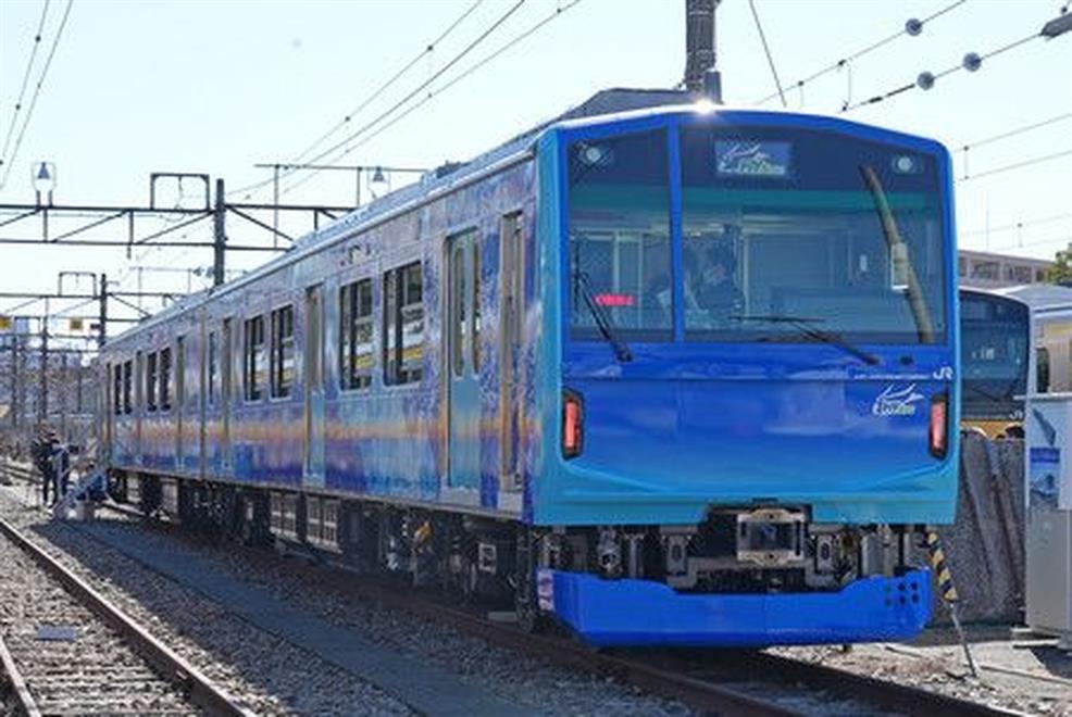 اليابان تبدأ الشهر المقبل تجارب تشغيل أول قطار يعمل بالهيدروجين