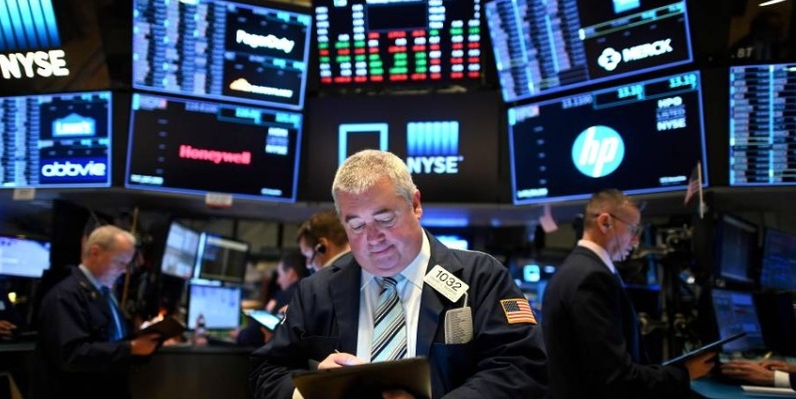 تعليق المبادلات في بورصة موسكو