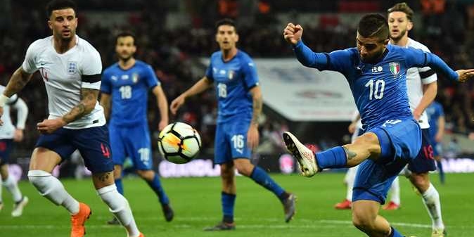 إنجلترا تواجه إيطاليا في ملعب مولينو