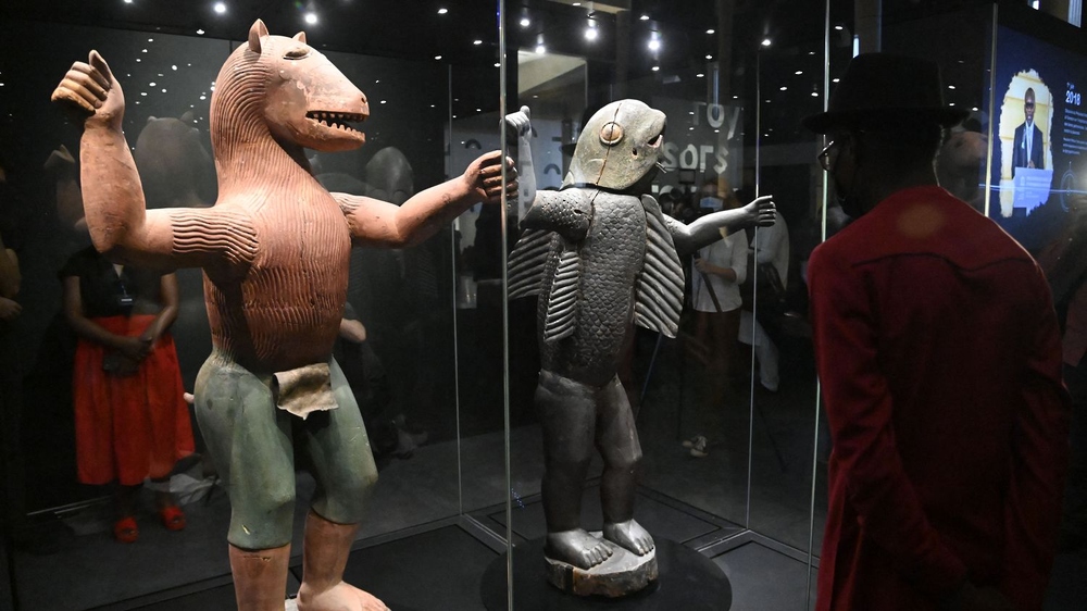 عرض قطع ثقافية في كوتونو عاصمة جمهورية بنين