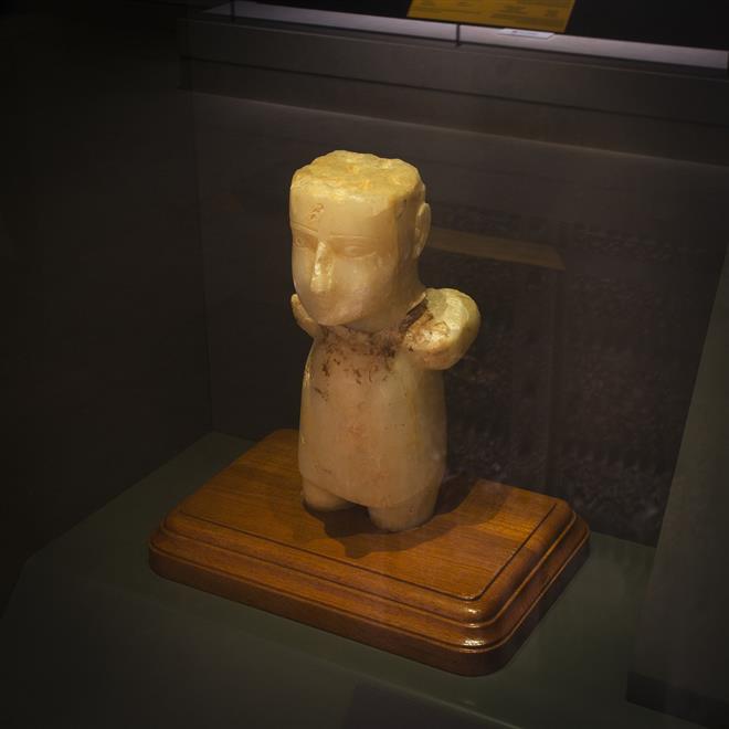 المتحف الوطني يعرض تمثالا ومجسما لمحطة الأقمار الصناعية بالعامرات من المقتنيات السلطانية