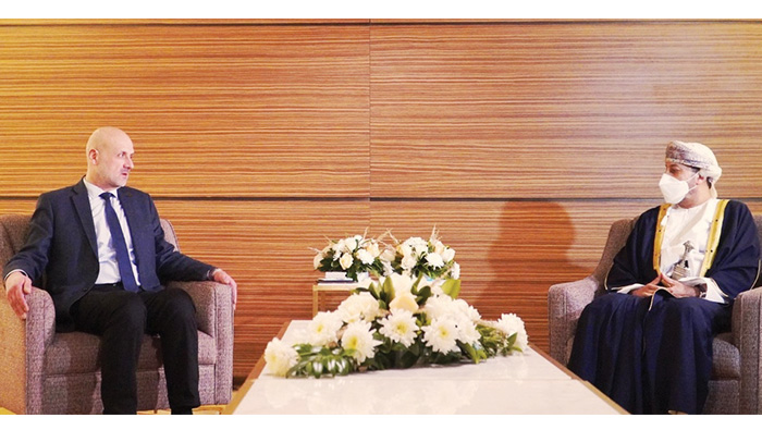Oman-Lebanon discuss ways to boost bilateral relations