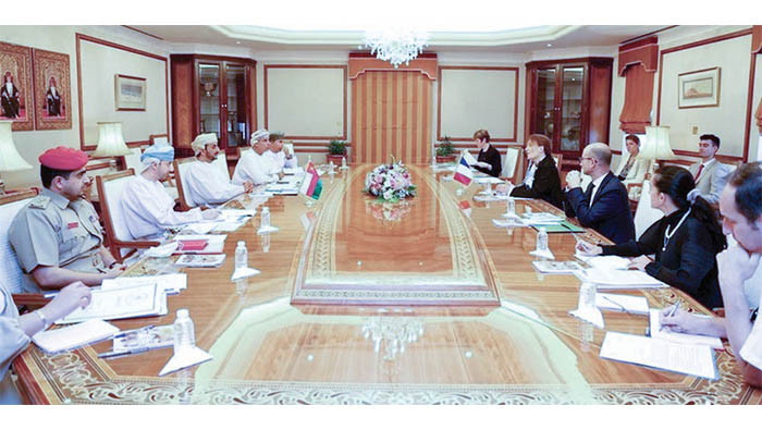 Oman and France hold strategic dialogue session