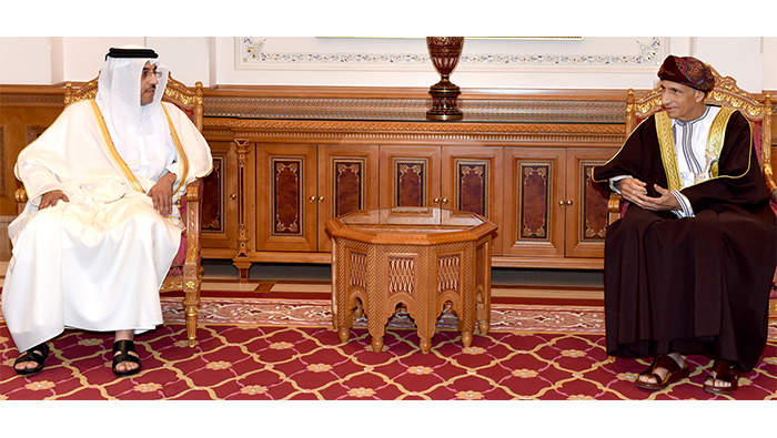 Sayyid Fahd receives Qatari Minister of Labour