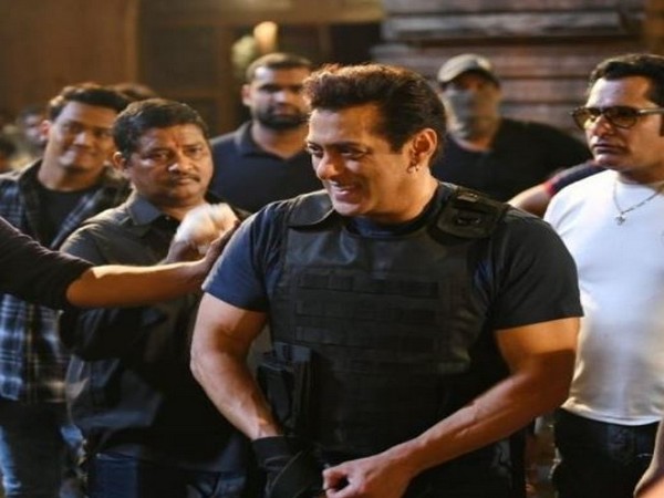 Salman Khan wraps shooting schedule of Telugu debut 'Godfather'