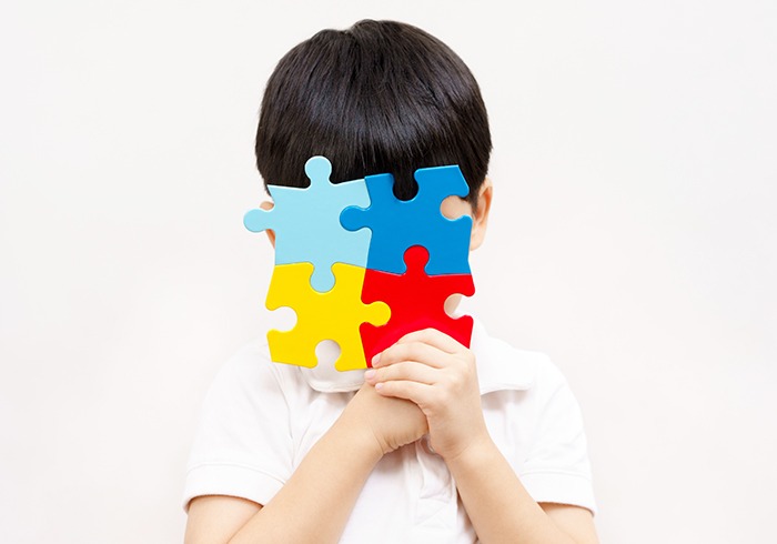 Never Alone: How to make friends while living with autism