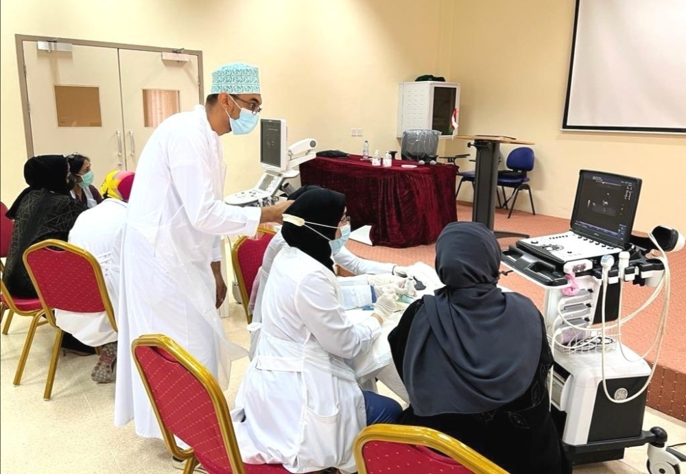 تدريب 80% من أطباء الأطفال بمستشفى الرستاق