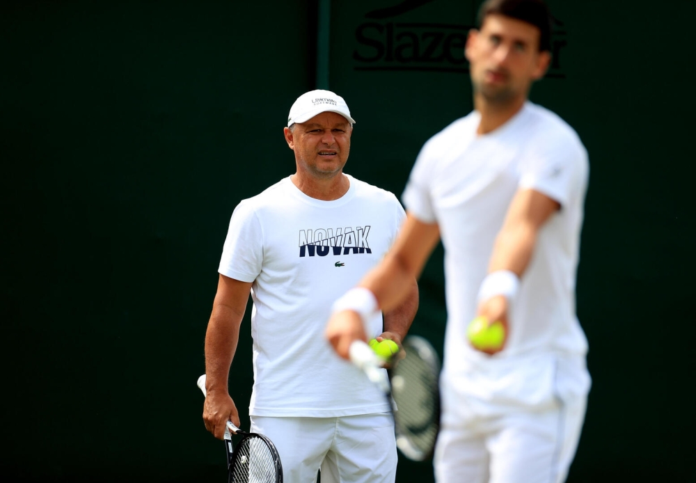 ديوكوفيتش يعلن انفصاله عن مدربه فايدا بعد 15 عامًا