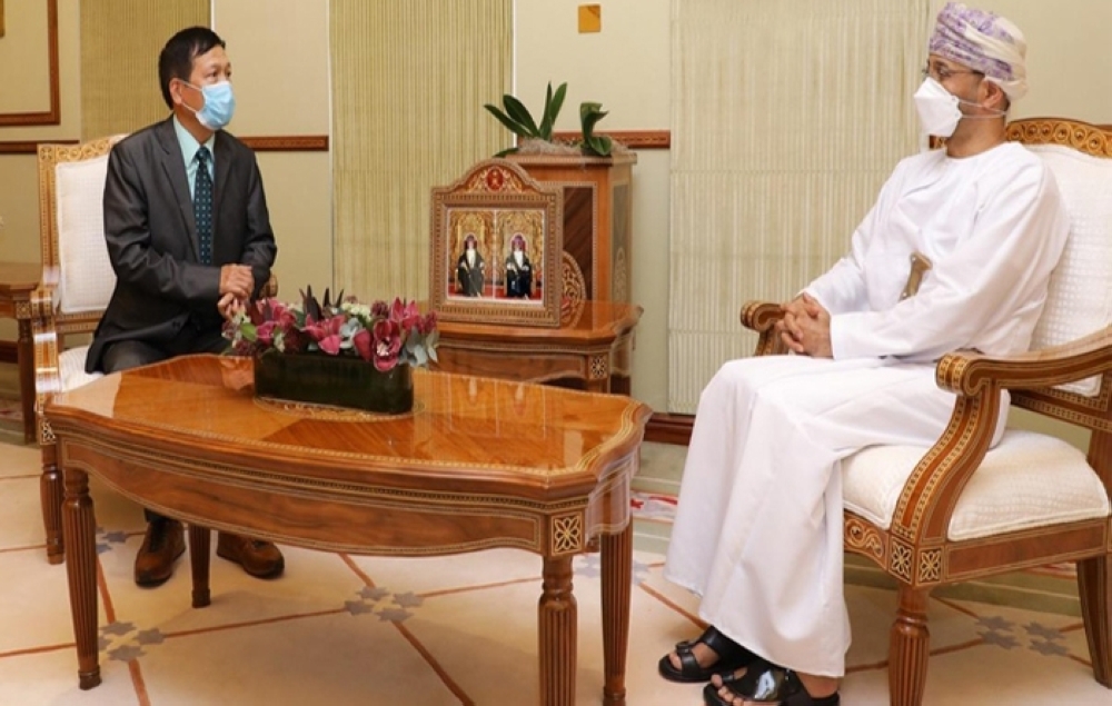 وزير الخارجية يودع السفير الفيتنامي