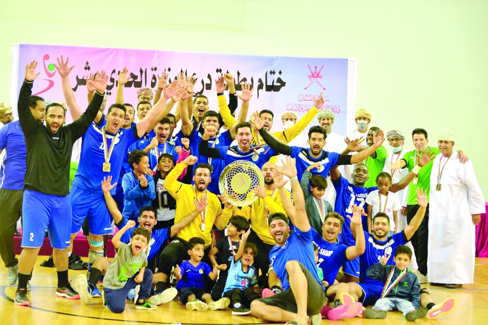 مسقط يحصد المركز الثالث بفوزه على السيبأهلي سداب يتوج بدرع الوزارة لكرة اليد .. و نادي عمان وصيفا