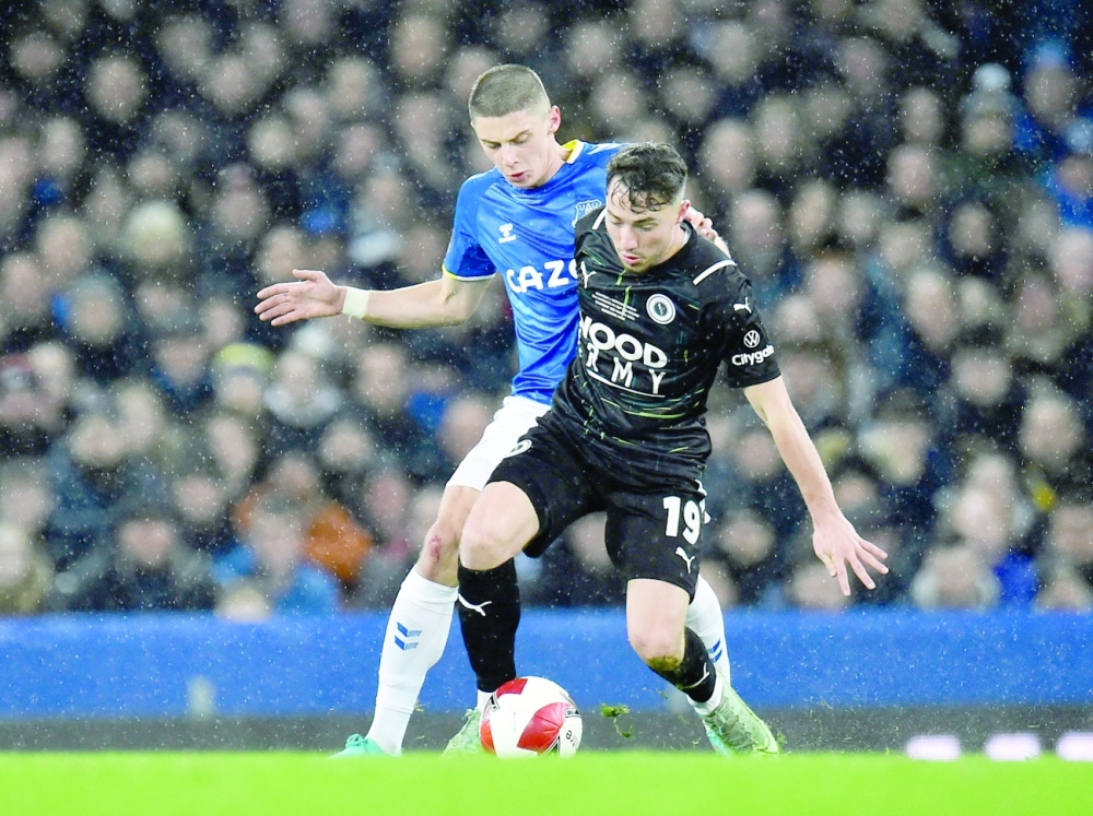 كأس إنجلترا: إيفرتون يصعد لربع النهائي بثنائية روندون