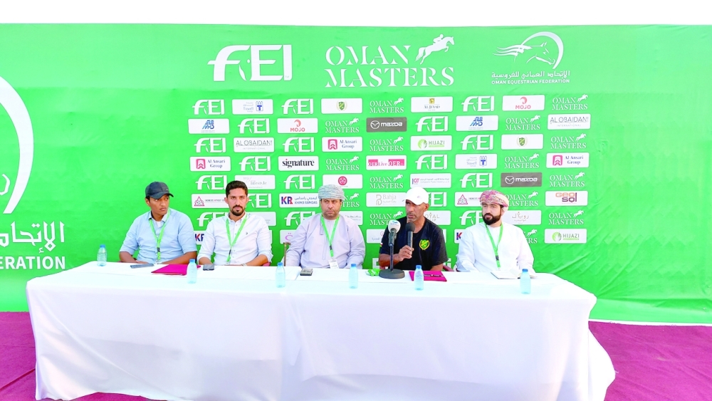 انطلاق منافسات بطولة عمان الدولية «ماسترز 2022» لقفز الحواجز