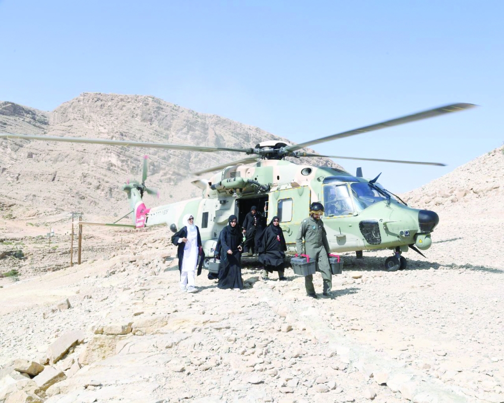 الفريق الطبي الطائر يزور المناطق الجبلية بقريات