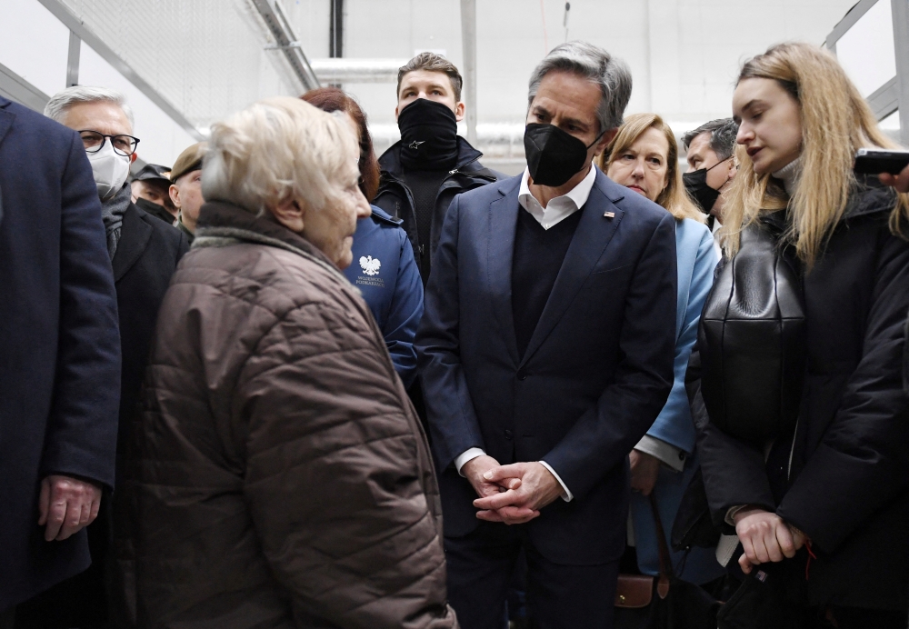 بلينكن يتعهد من بولندا بتقديم مزيد من المساعدات للاجئين الأوكرانيين