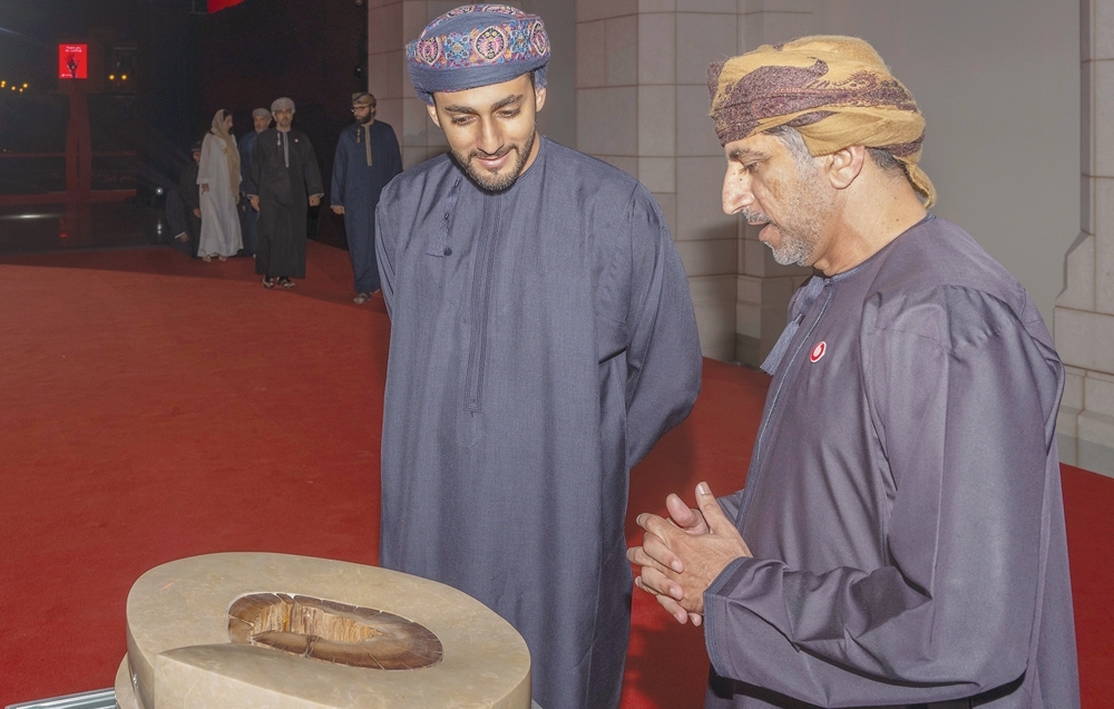 السيد ذي يزن يدشن التشغيل الرسمي لشركة «فودافون»