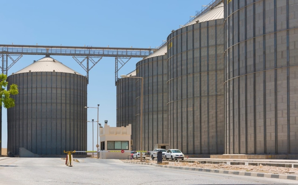 Salalah Mills to set up food hub at Khazaen