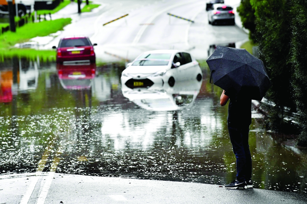 ارتفاع قتلى الفيضانات في أستراليا إلى 20 وآلاف السكان يخلون سيدني