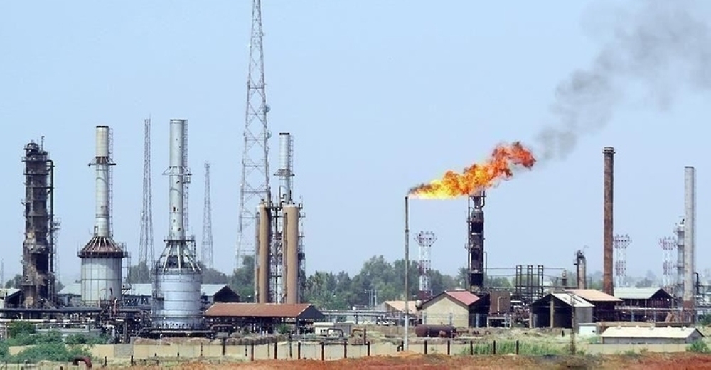 مؤسسة النفط الليبية وتوتال إنرجيز تبحثان زيادة الإنتاج