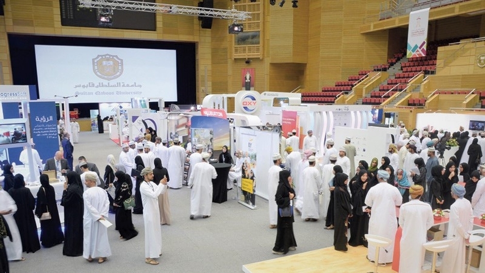 “معرض الوظائف”يفتح أمام الطلبة فرصًا للعمل والتدريب