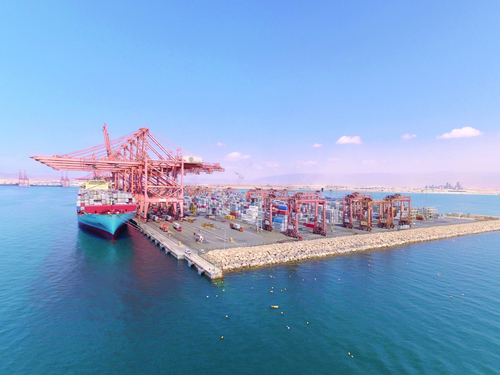فائض الميزان التجاري لسلطنة عمان يتجاوز 5 مليارات ريال