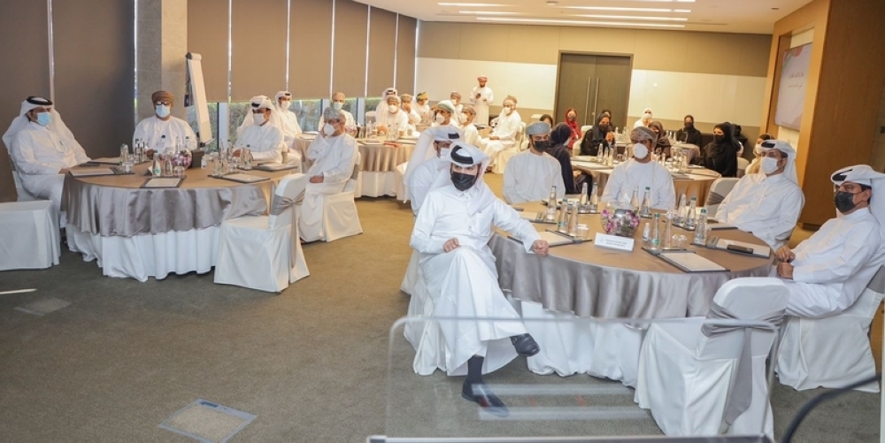 سلطنة عُمان وقطر تبحثان أوجه التعاون في مجالات العمل