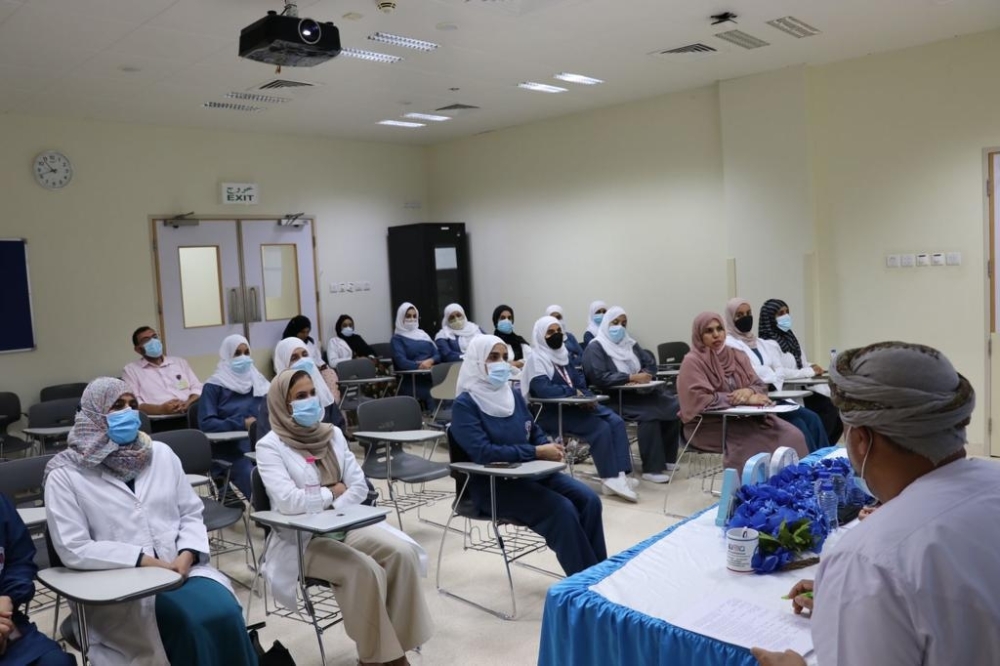 مناقشة خطط الارتقاء بخدمات جمعية مرضى السكري