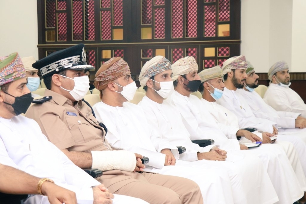 غرفة بشمال الباطنة يناقش واقع الاستثمار الأجنبي وأثره على الاقتصاد