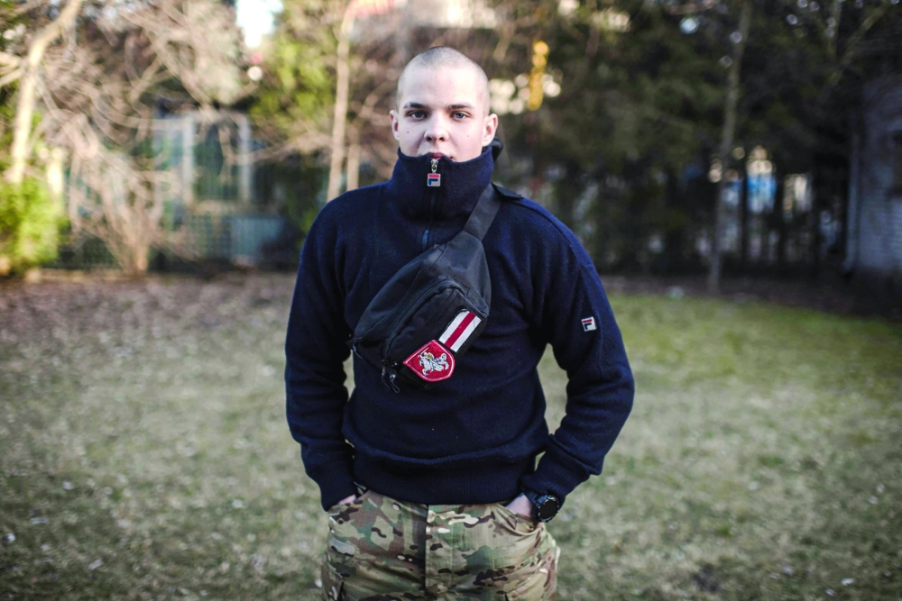 متطوعون بيلاروس يقاتلون في صفوف القوات الأوكرانية من أجل “الحرية”