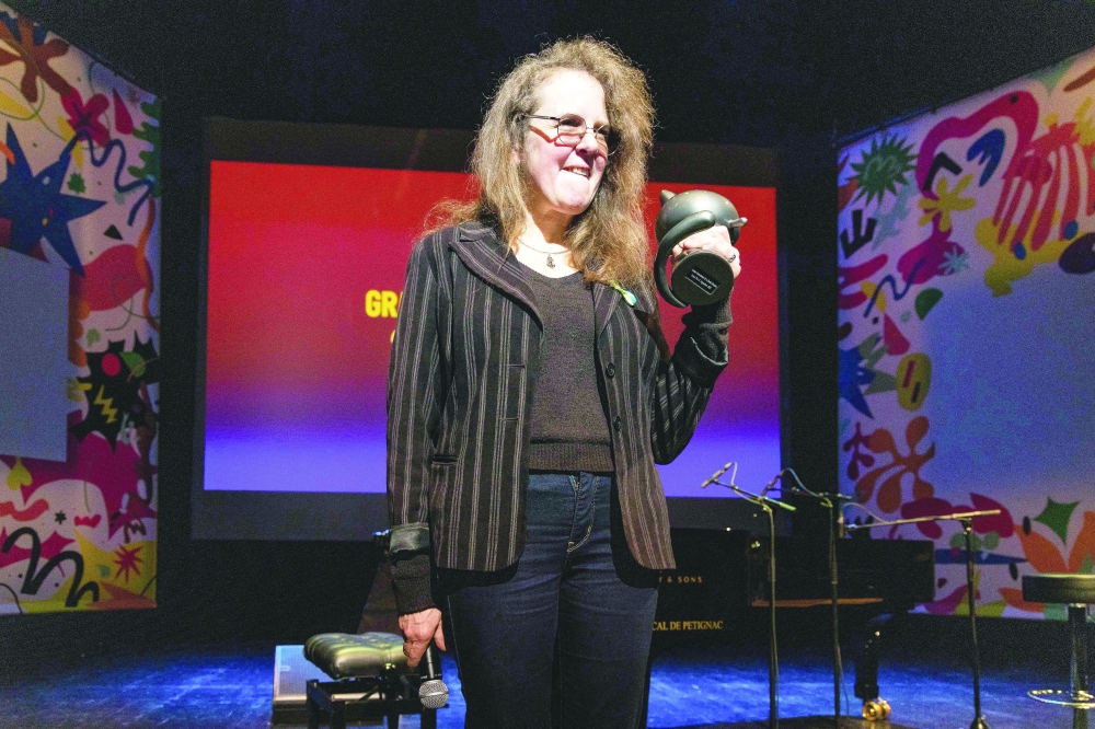 فوز الكندية جولي دوسيه بالجائزة الكبرى لمهرجان أنغوليم الدولي للشرائط المصورة