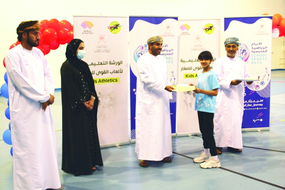 مشاركة واسعة في ختام مهرجان ألعاب القوى بالبريمي