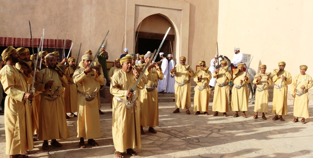 انطلاق فعاليات مهرجان قلعة نزوى السياحي والثقافي