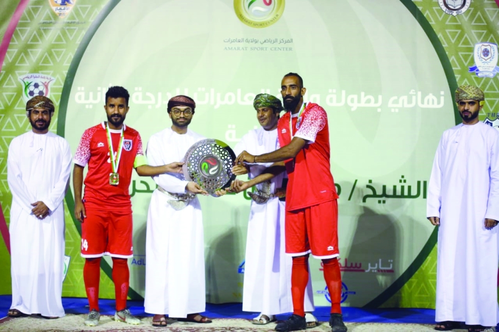 شباب روي يتوج ببطولة الدرجة الثانية بالعامرات