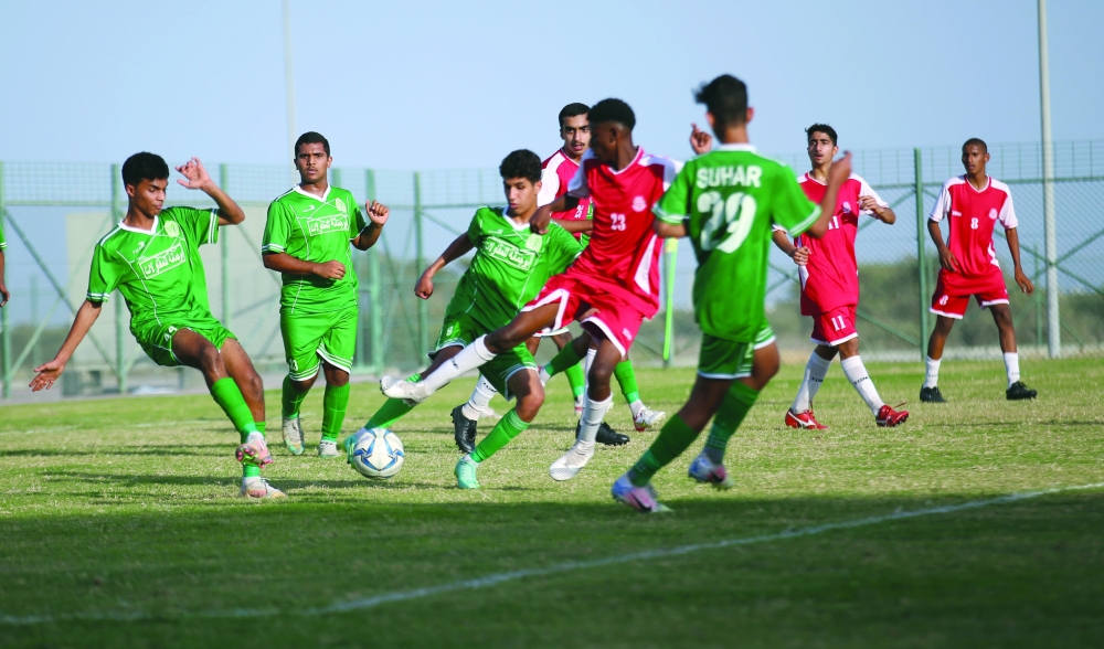 أندية الاتحاد وصحار ونزوى مع جعلان تبحث عن تذكرة نهائي دوري الناشئين