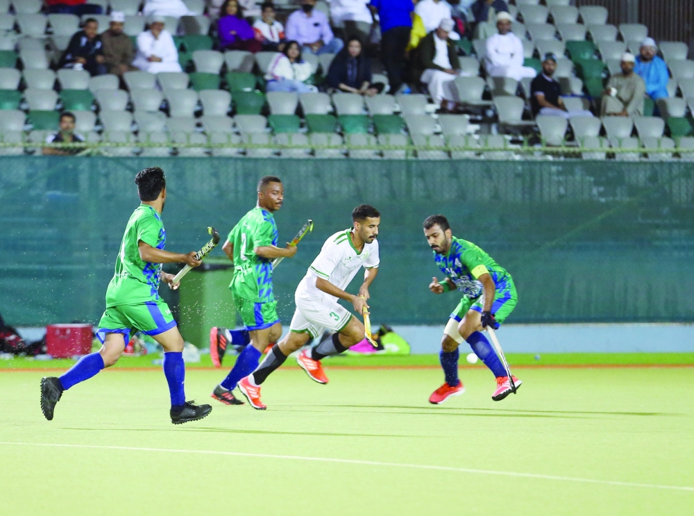 النوفلي يعتذر عن هوكي صحار