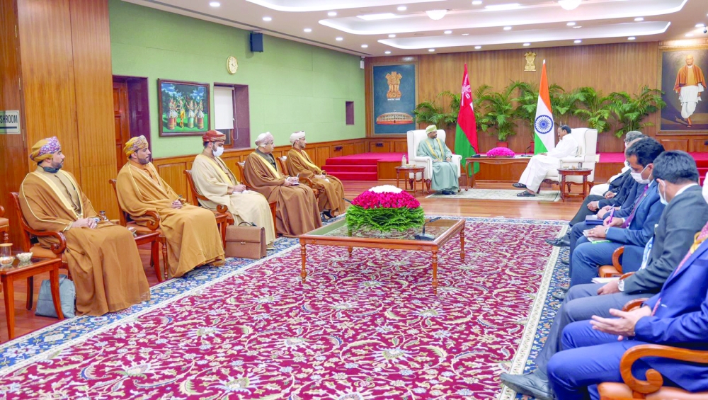 وزير الخارجية يبحث علاقات التعاون مع نائب الرئيس الهندي ومستشار الأمن القومي