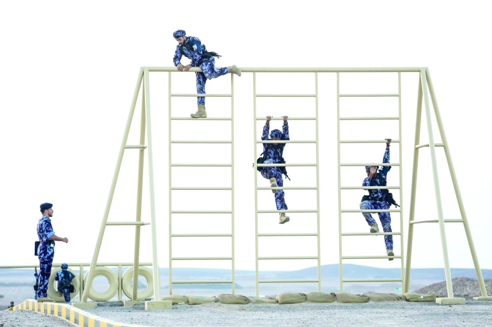 قيادة المهام الخاصة تتوج ببطولة الشرطة لاجتياز الموانع