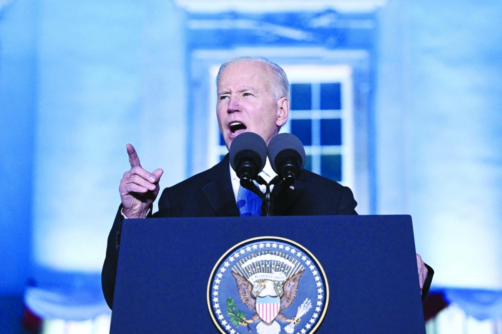 “زلة لسان” بايدن تربك جهود واشنطن لحشد جبهة موحدة وتفاجئ الحلفاء