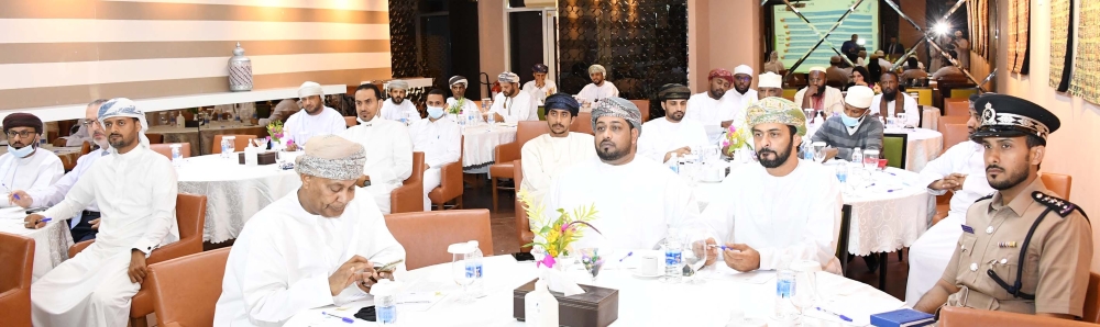 فرع الغرفة بظفار يبحث تحديات الاستثمار الأجنبي في المحافظة