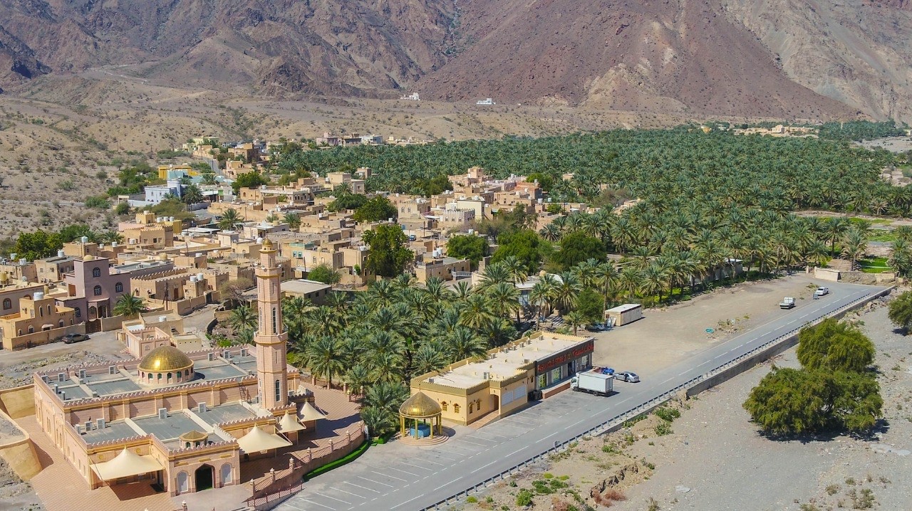 الإسكان تنفذ عددًا من المشروعات الاستراتيجية بمحافظة جنوب الباطنة