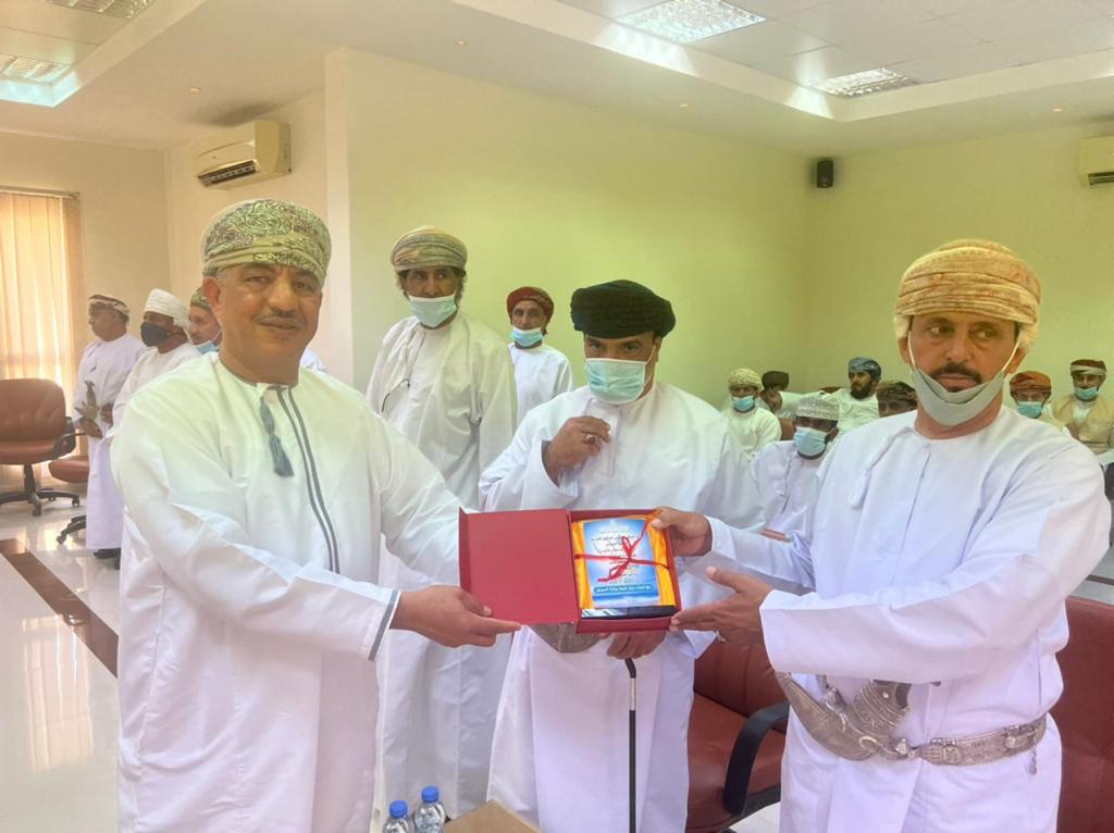 مركز البيئة بالسويق يقيم حلقة نقاشية بعنوان: الرصيف الساحلي الصخري/تكونه وأثاره 2 IMG 20220309 WA0024