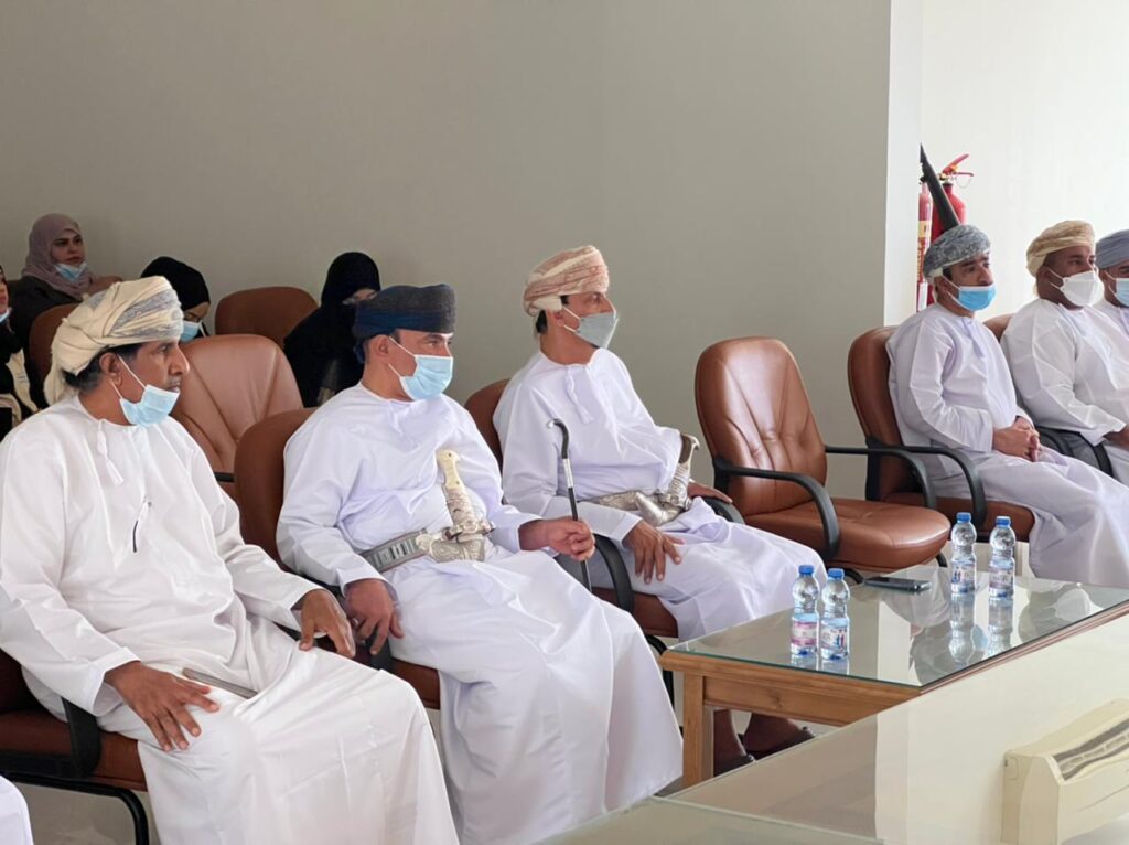 مركز البيئة بالسويق يقيم حلقة نقاشية بعنوان: الرصيف الساحلي الصخري/تكونه وأثاره 3 IMG 20220309 WA0030