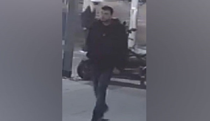 2 killed, 8 injured in shooting in Tel Aviv