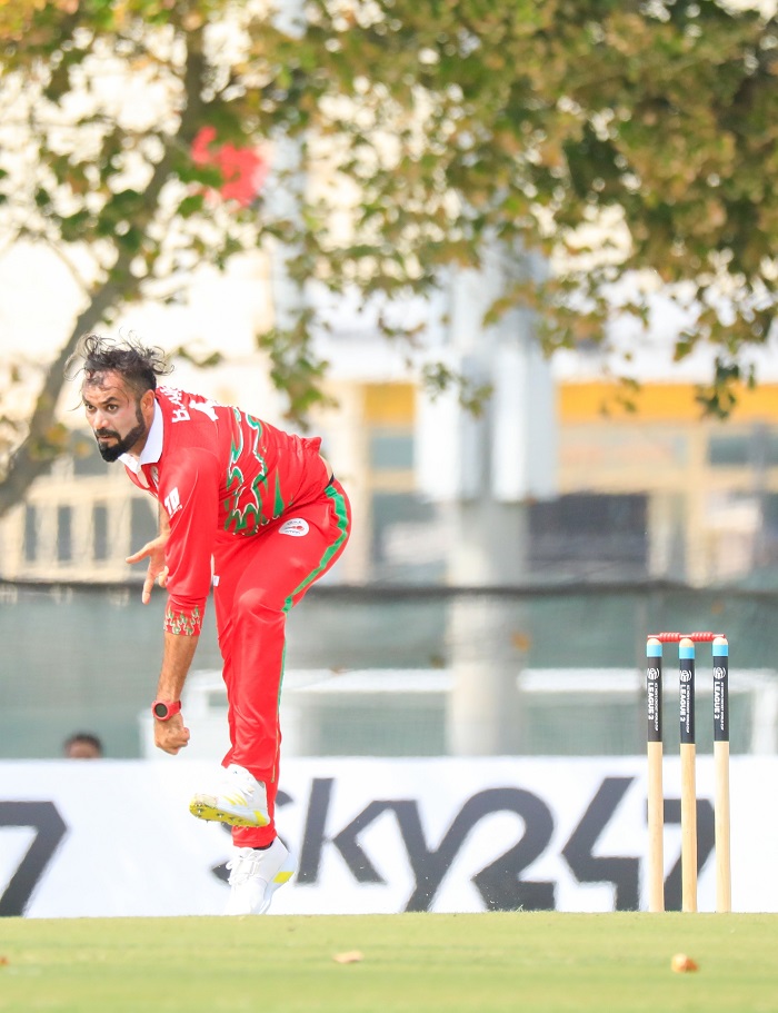 Oman ends tri-series with dominant win over PNG
