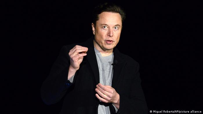 Twitter accepts Elon Musk's $44 billion takeover bid