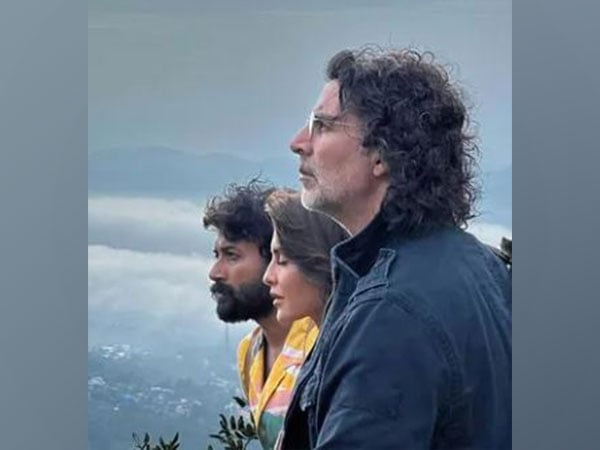 Akshay Kumar shares first glimpse of 'Ram Setu', take a look