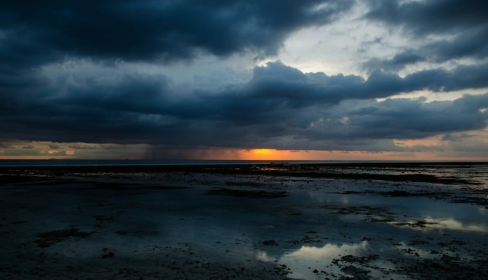 Thunderstorms to continue in parts of Oman