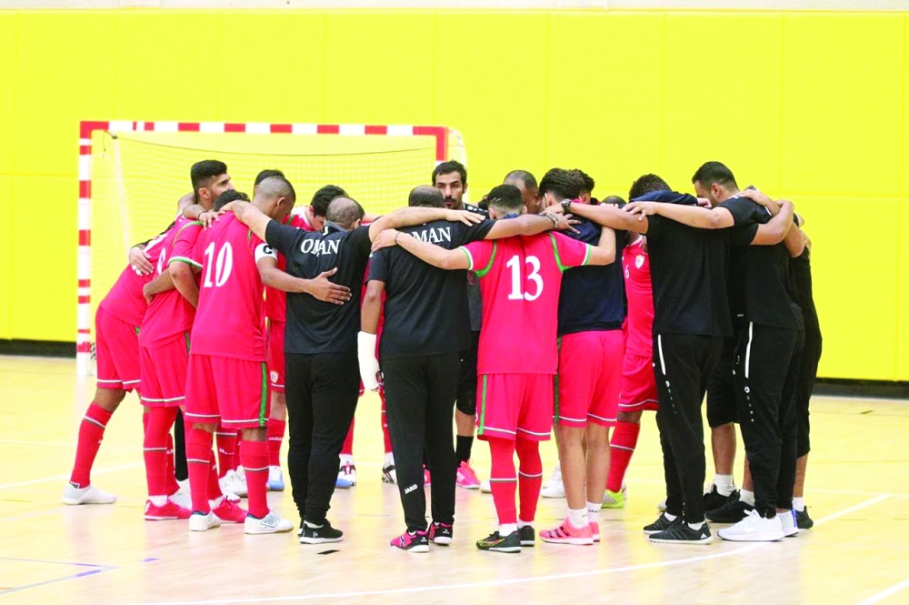 أحمر الصالات يُكمل جاهزيته لمواجهة لبنان.. غدا