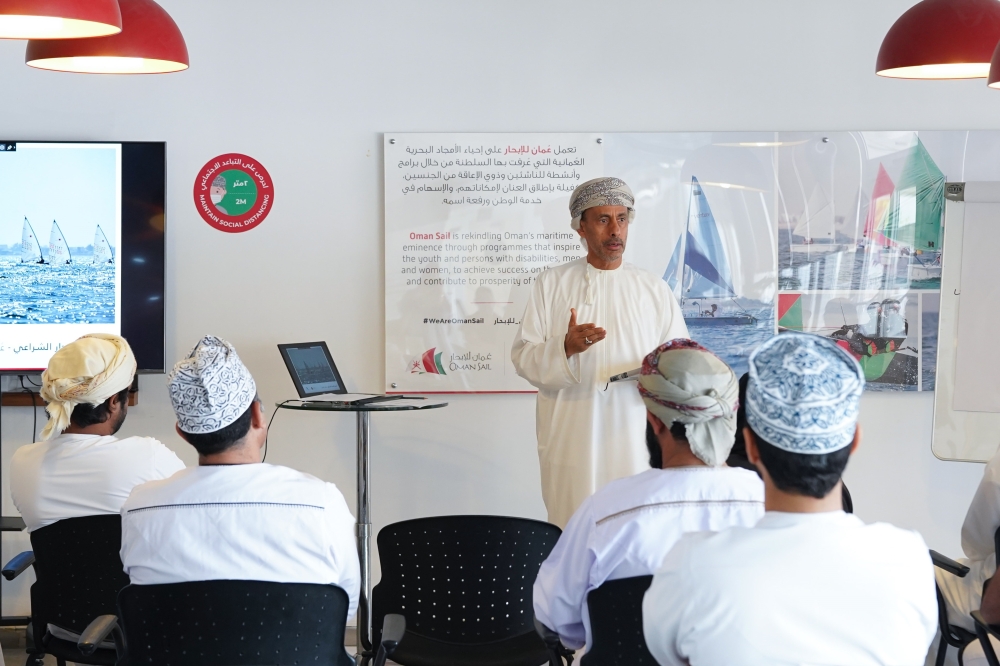 خميس الجابري: عُمان للإبحار ترسم استراتيجية حتى 2032 لمواصلة رياضة الإبحار