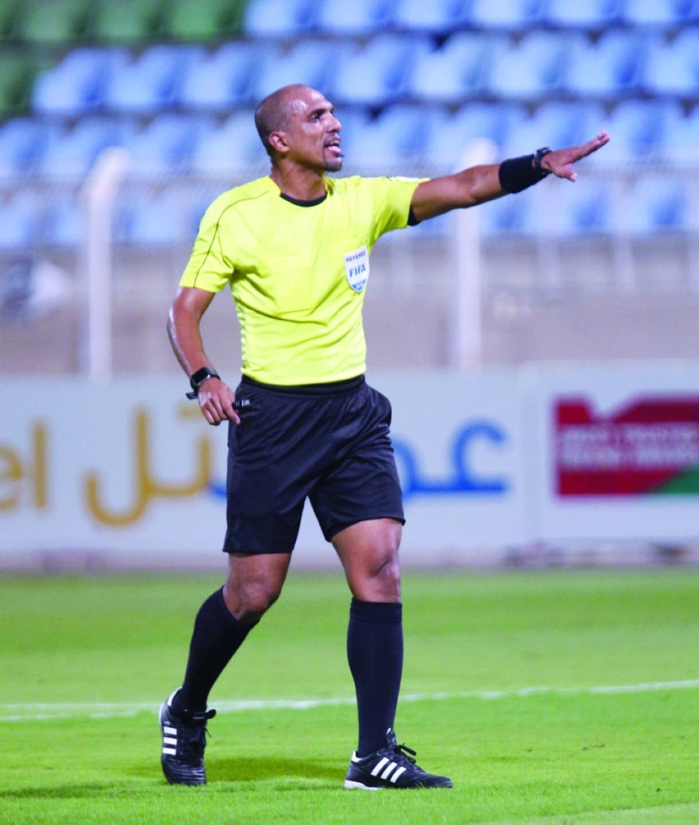 طاقم عُماني لمباراة الوحدات الأردني والفيصلي السعودي.. غداً 1 طاقم عُماني لمباراة الوحدات الأردني والفيصلي السعودي.. غداً