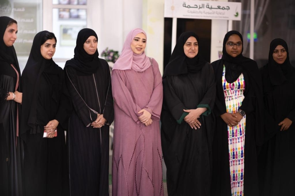 السيدة ميان بنت شهاب تدعم حملة «ريالكم مليون»